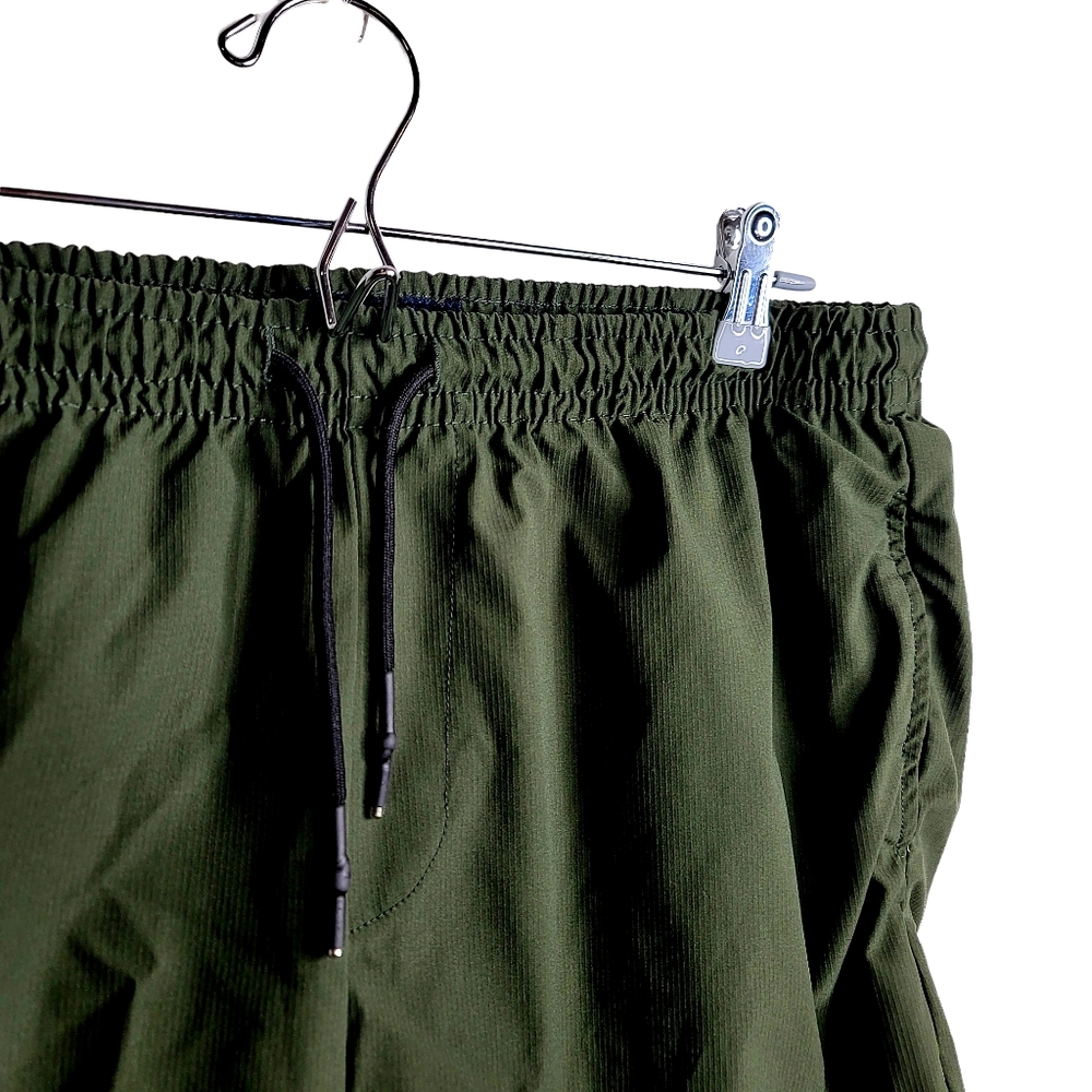 Nomad Lightweight Performance Shorts. Perfect Condition! - Picture 3 of 5